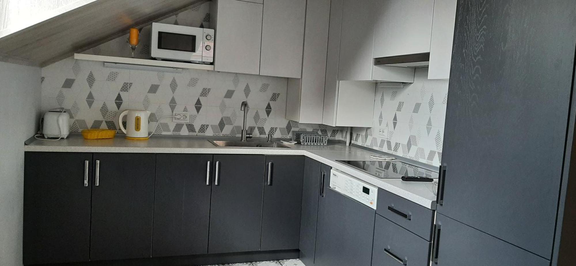 Сонячна Мансарда Apartment Kamianets-Podilskyi Exterior photo